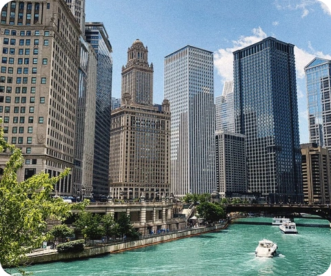 Truck Parking in Chicago, IL Truck Parking in Chicago, IL - 1